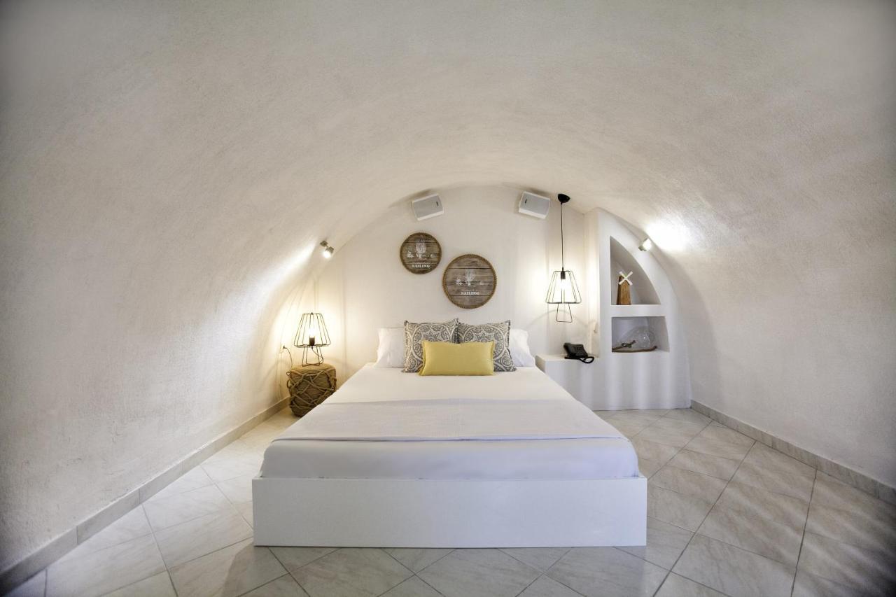 Hotel Privee Santorini Perissa  Pokoj fotografie
